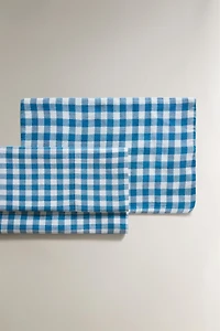 CHECKED CRIB FLAT SHEET AND PILLOWCASE SET