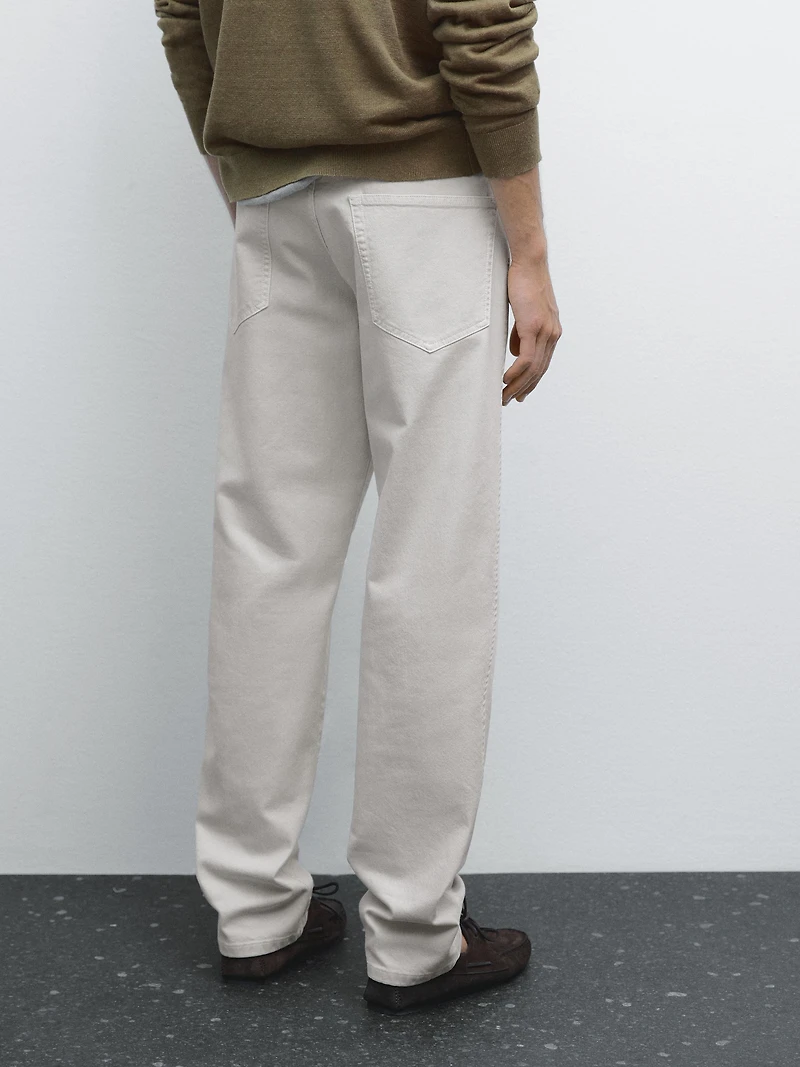 Tapered fit jeans