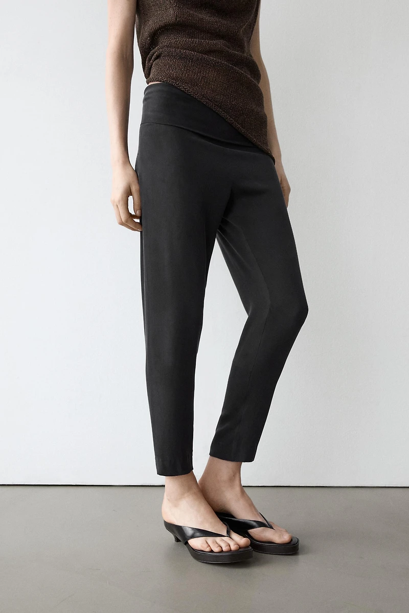 Pantalon legging en soie mélangée