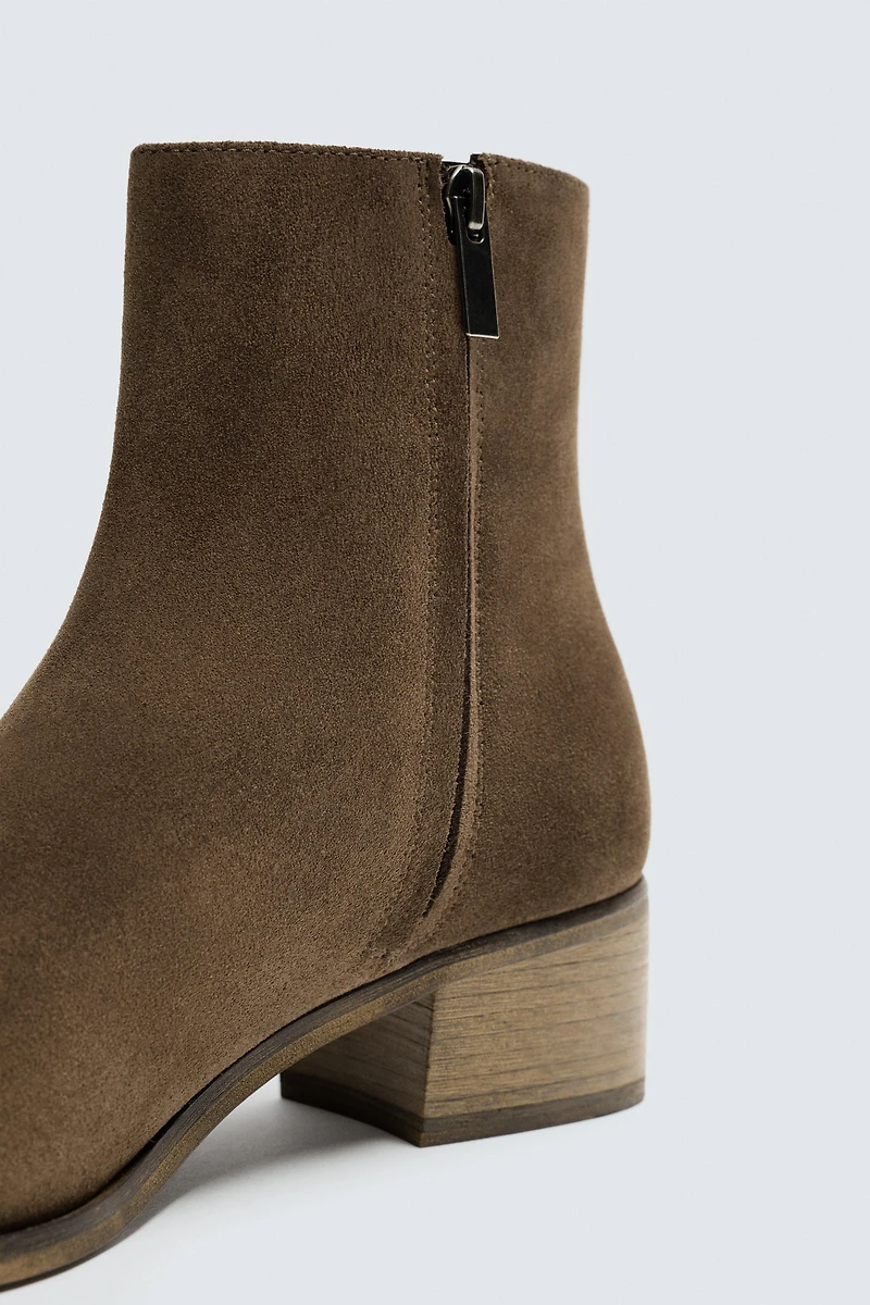 BOTTE EN CUIR À TALONS