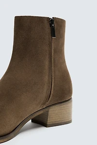 BOTTE EN CUIR À TALONS
