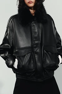 DETACHABLE FAUX FUR COLLAR JACKET