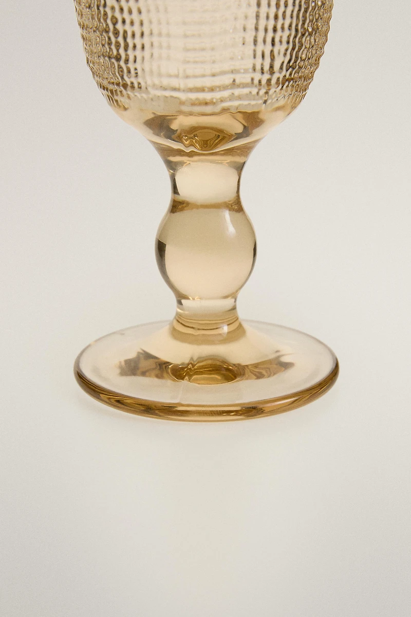 RAISED DESIGN GLASS
