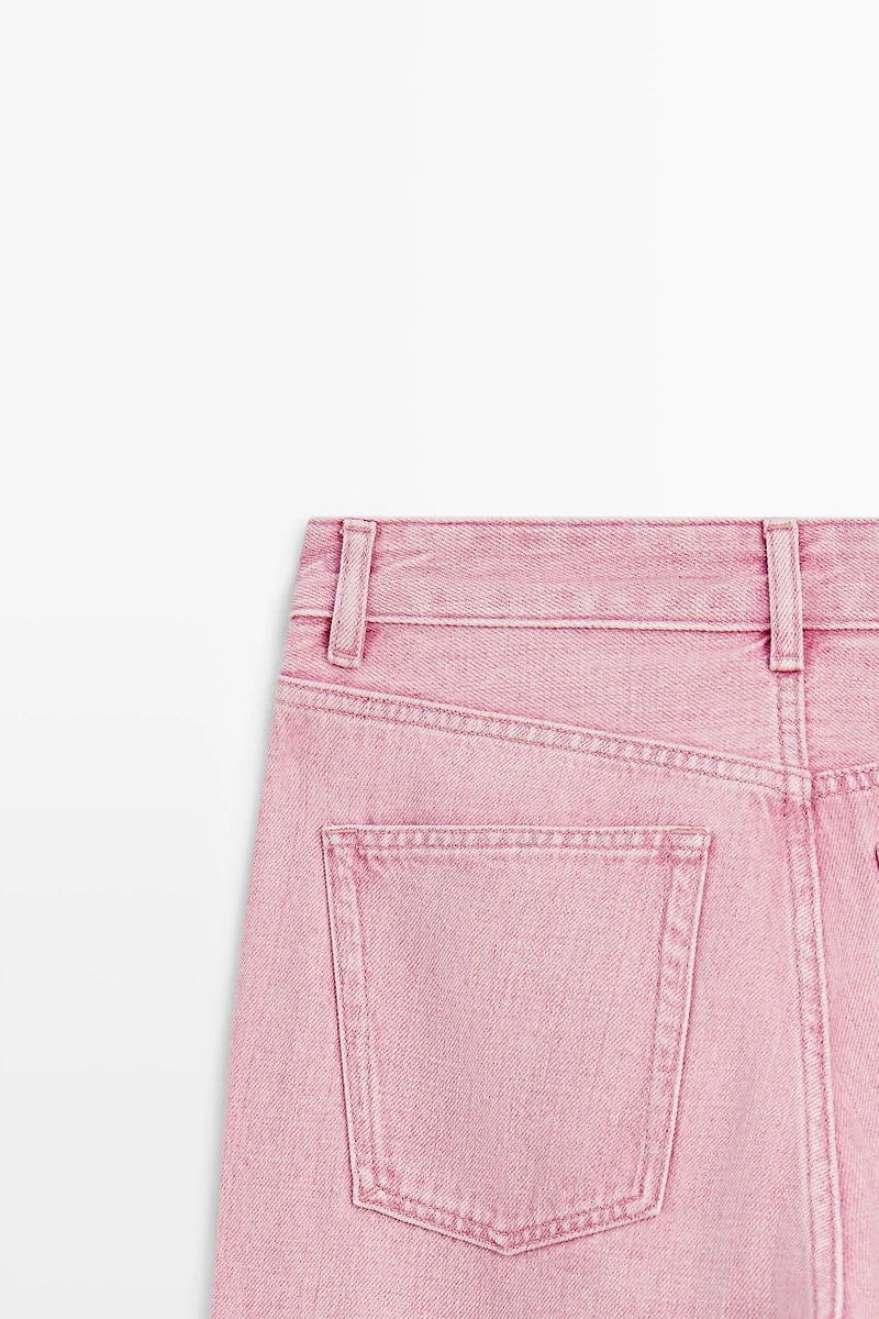 Low-rise straight-leg jeans