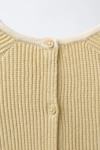 CONTRAST PIPING SWEATER