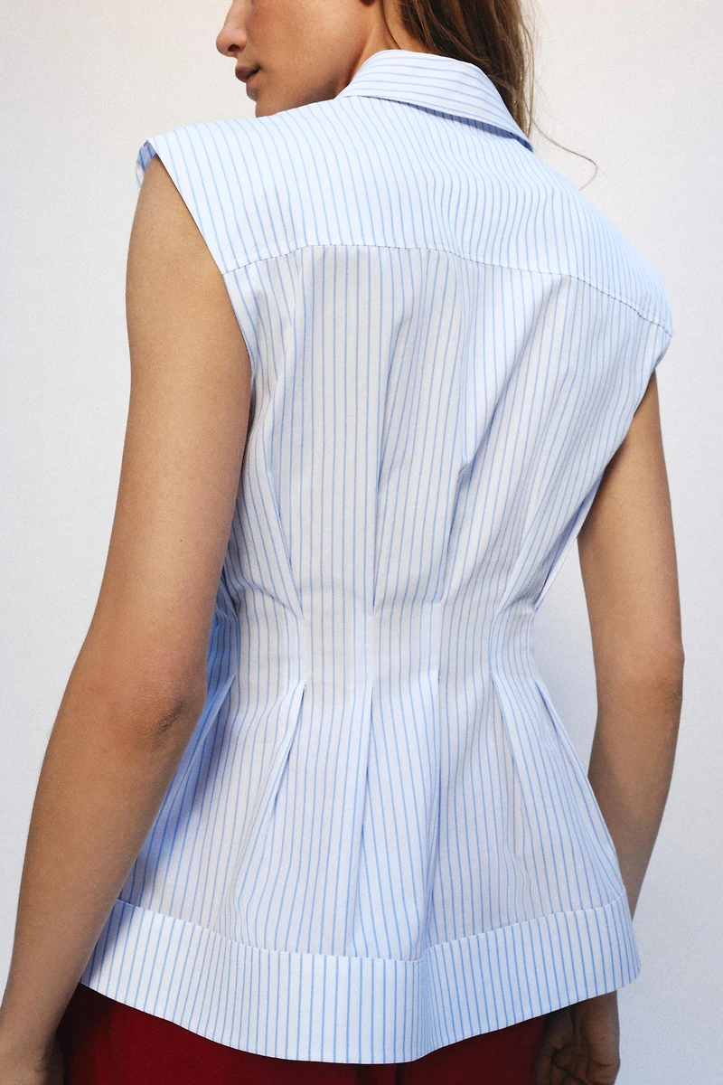 PLEATED SLEEVELESS SHIRT ZW COLLECTION