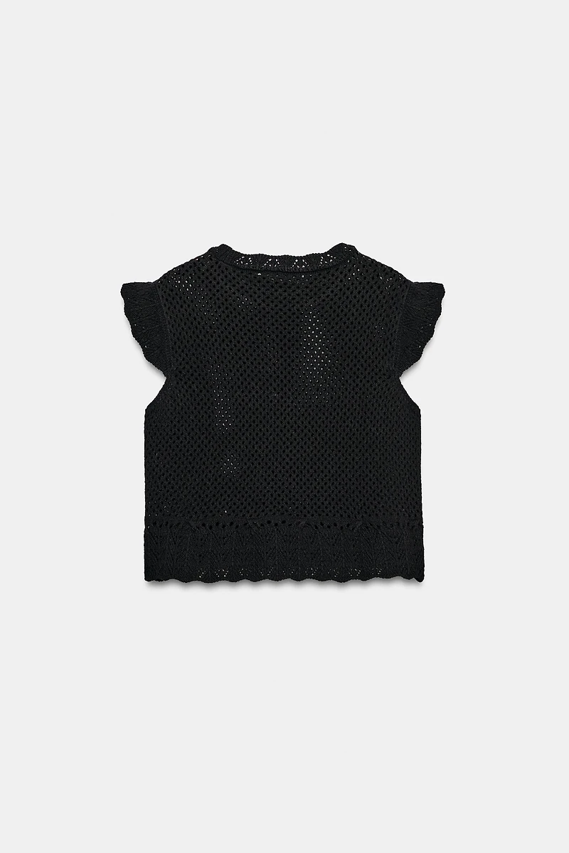OPEN-KNIT TOP