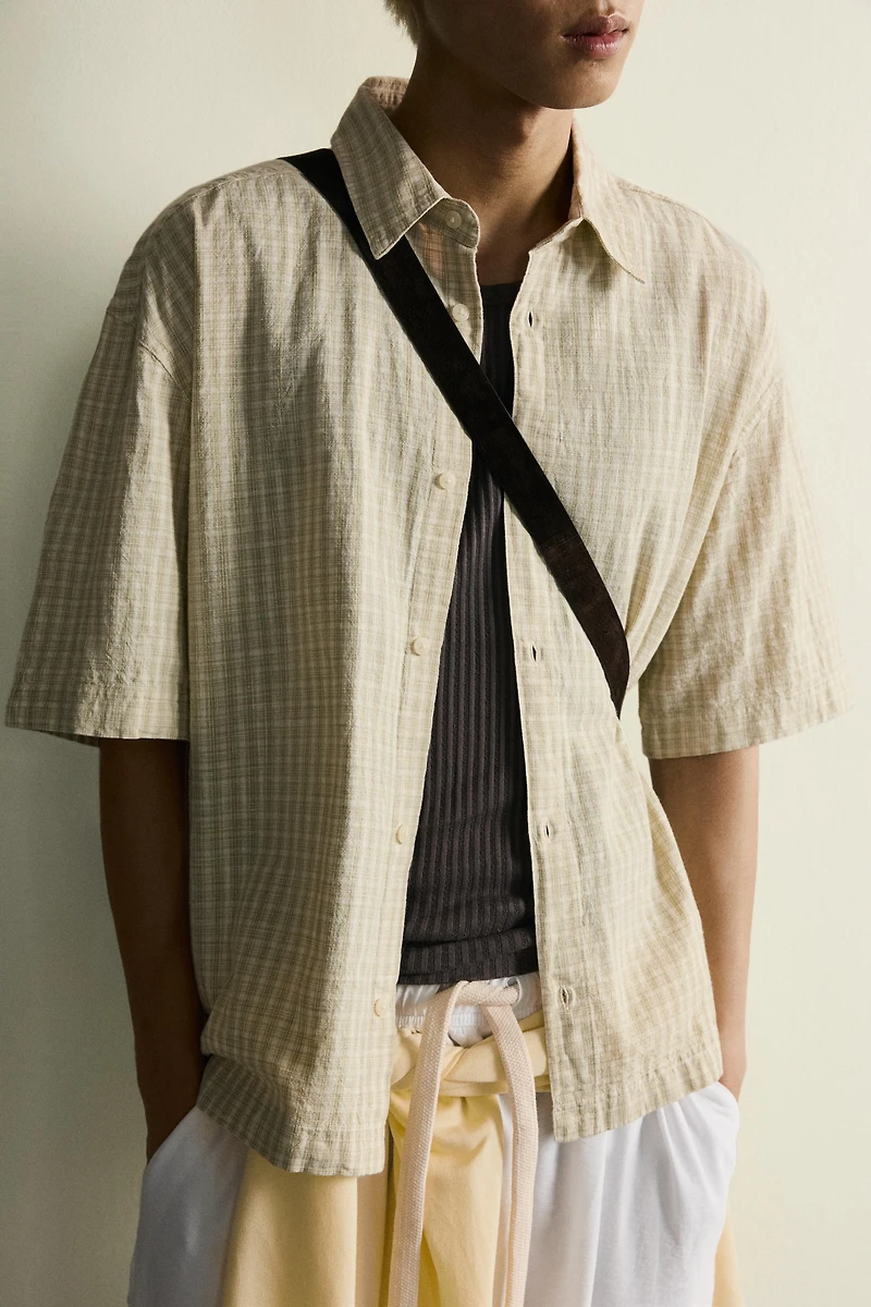 CHEMISE BOXY FIT À CARREAUX