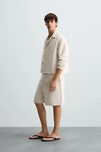 TEXTURED OVERSHIRT