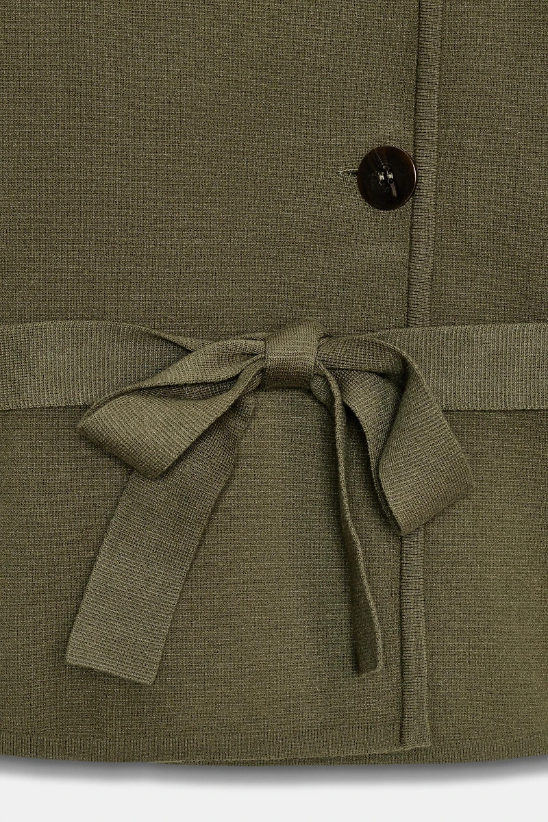 BELTED SHORT KNIT COAT