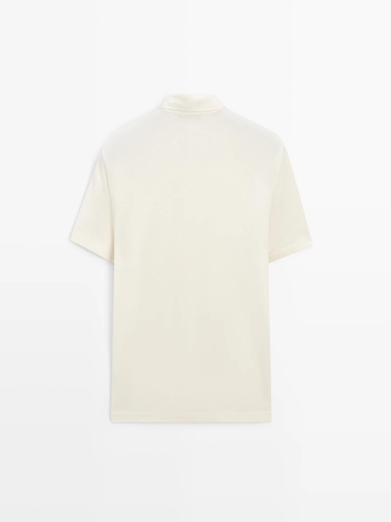 Short sleeve polo shirt with contrast seam detail