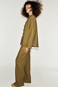 LINEN SHIRT WITH FROG FASTENING