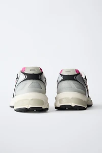 MESH SNEAKERS