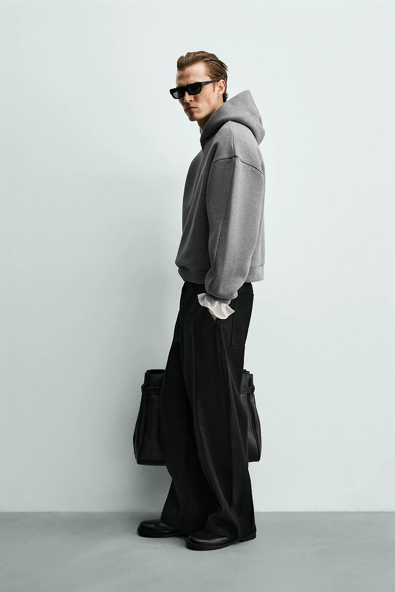 COMPACT BOXY FIT HOODIE SWEATSHIRT