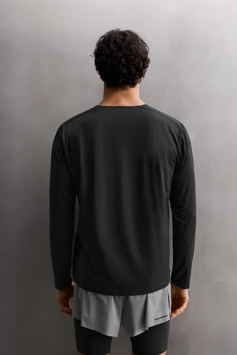 PERFORATED TECHNICAL T-SHIRT