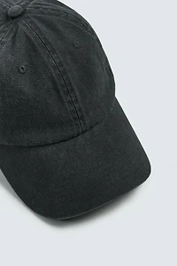 CASQUETTE EN COTON DÉLAVÉ