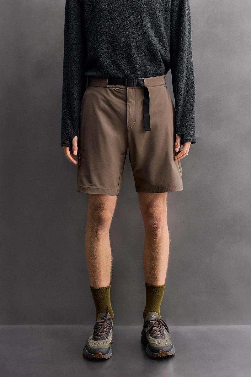 SHORT CARGO TECHNIQUE