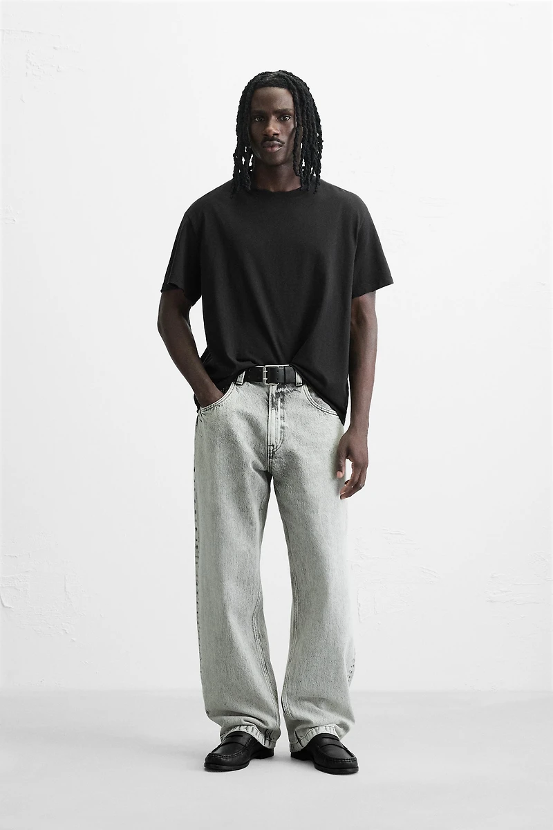 IRREGULAR TEXTURED T-SHIRT