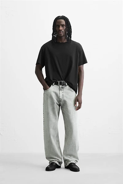 IRREGULAR TEXTURED T-SHIRT