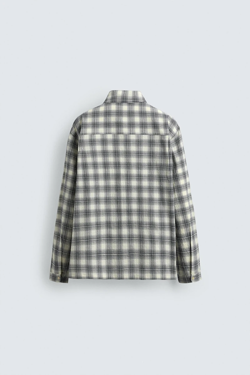 CHEMISE BOXY FIT À CARREAUX