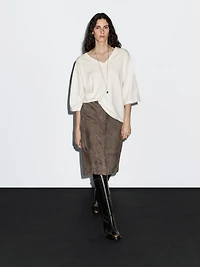 Bermuda long en cuir finition daim