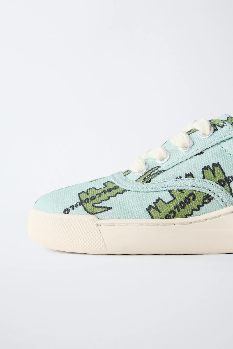 PRINTED SNEAKERS