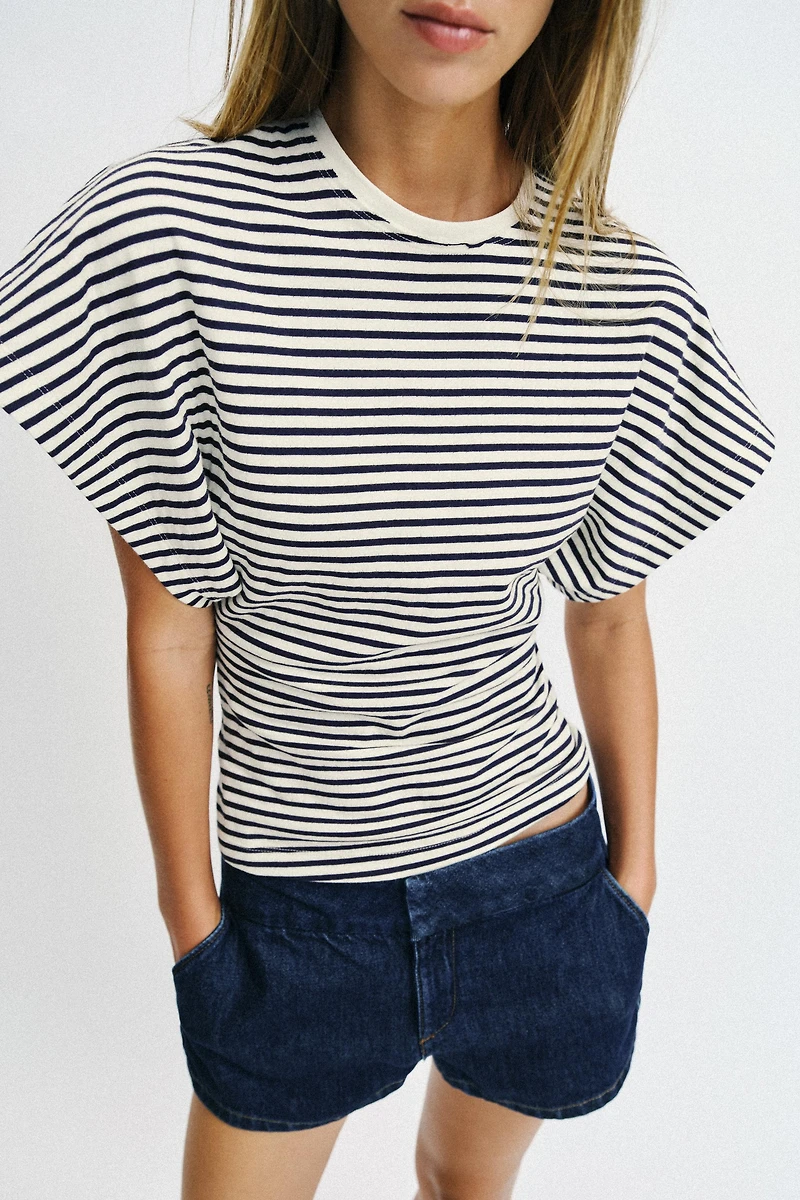 SLIM FIT STRIPED T-SHIRT