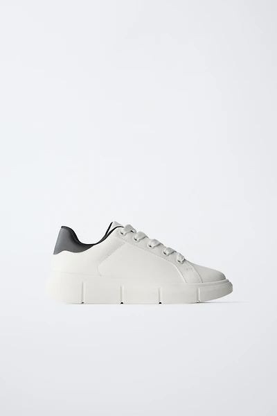 CHUNKY SNEAKERS