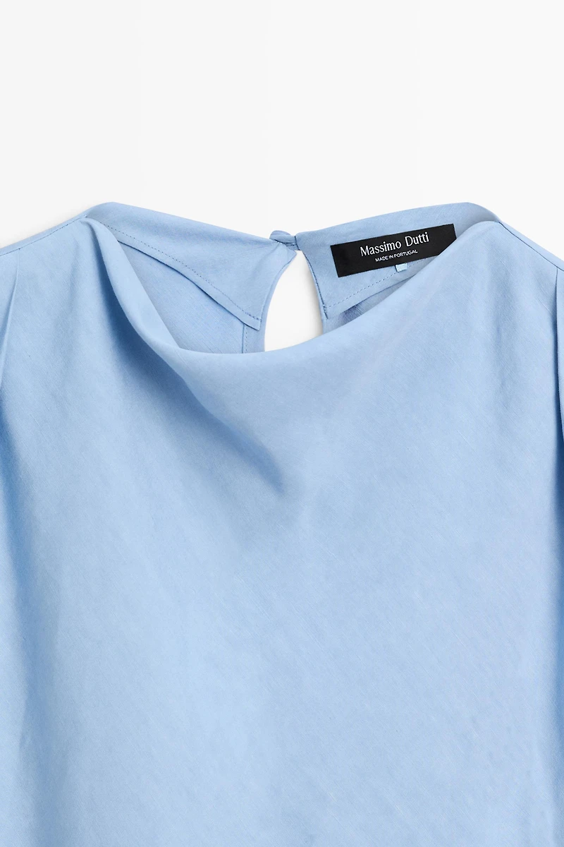 Flowing linen blend pleated top