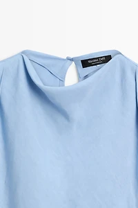 Flowing linen blend pleated top