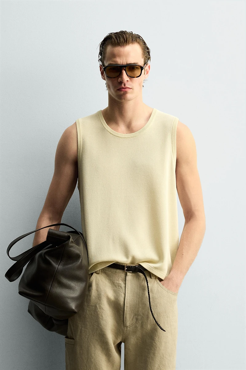 TEXTURED KNIT VEST