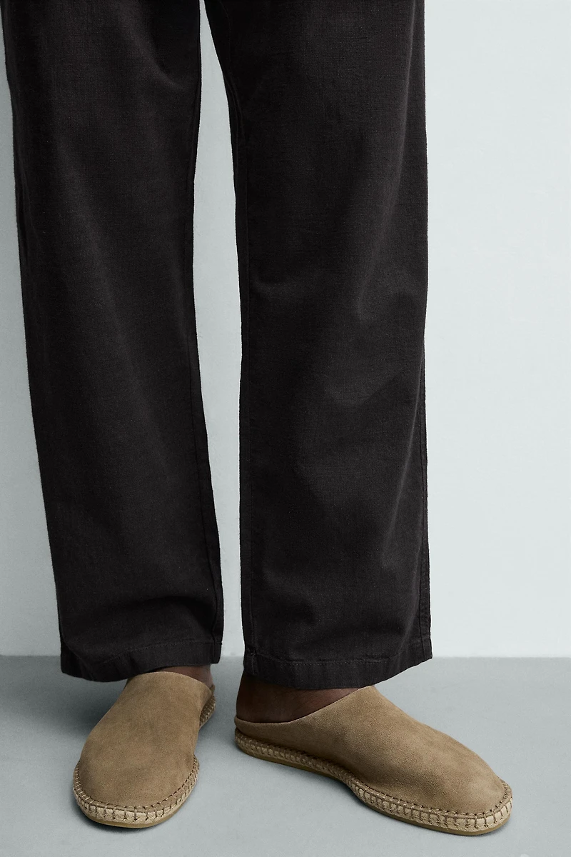 LEATHER CLOGS