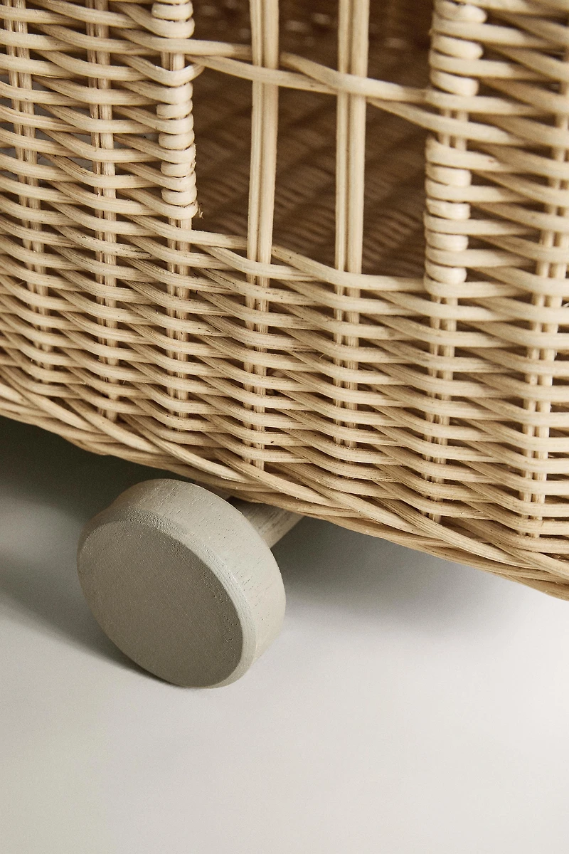 KIDS’ LARGE HOUSE BASKET