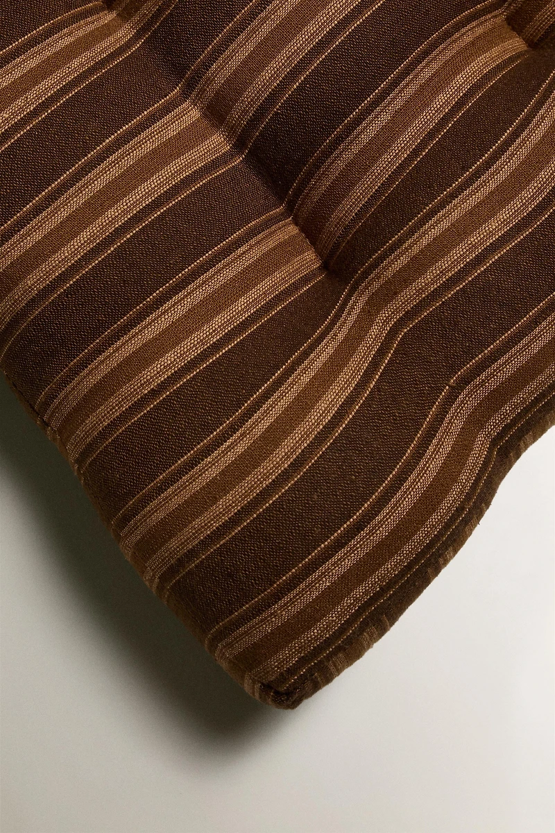 COUSSIN CHAISE RAYURES