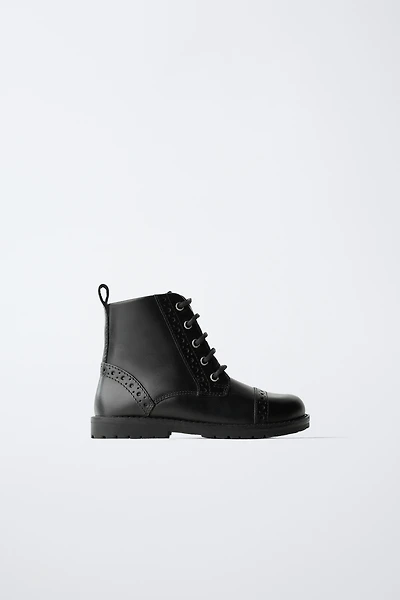 LEATHER BOOTS
