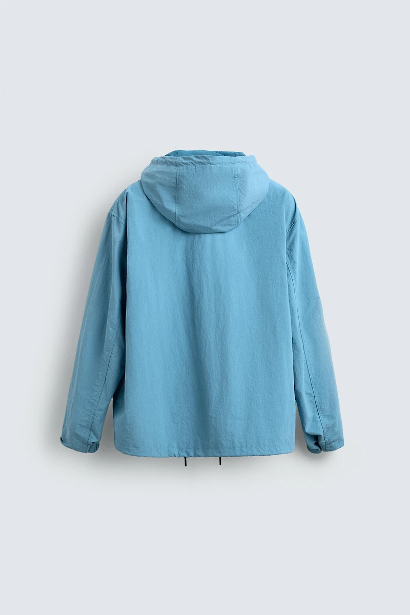 LIGHTWEIGHT TECHNICAL JACKET