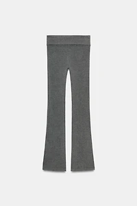 SEAMLESS FLARE PANTS