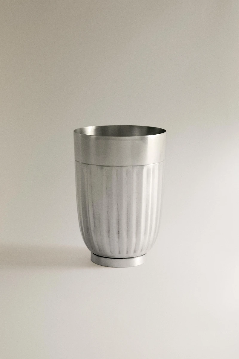 VERRE À DENTS MÉTAL ONDULÉ
