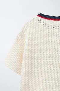 CONTRAST COLLAR TEXTURED KNIT T-SHIRT