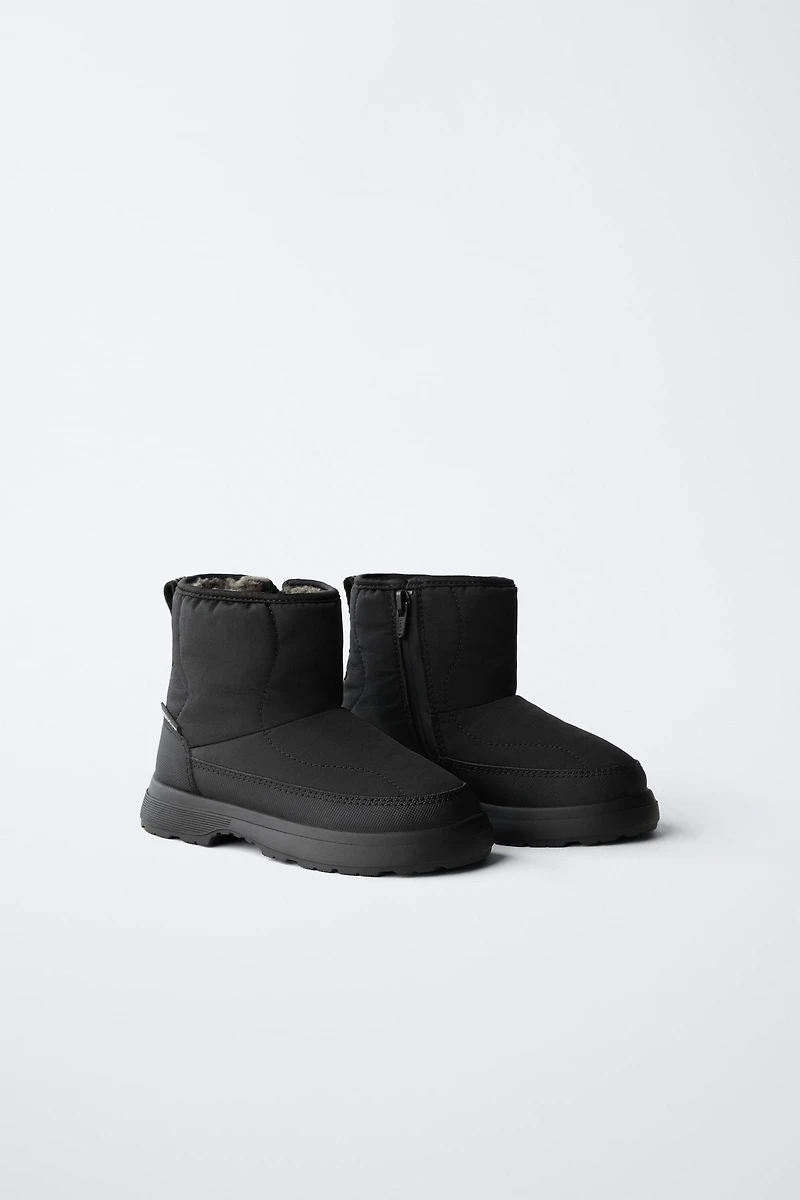 WATER REPELLENT NYLON BOOTS