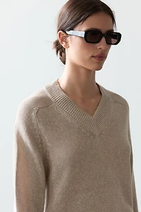Cotton blend V-neck knit sweater