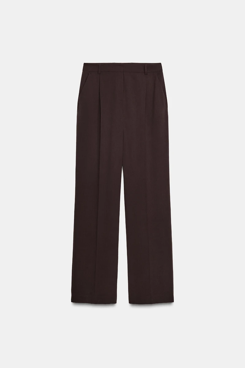 STRAIGHT FIT PLEATED PANTS