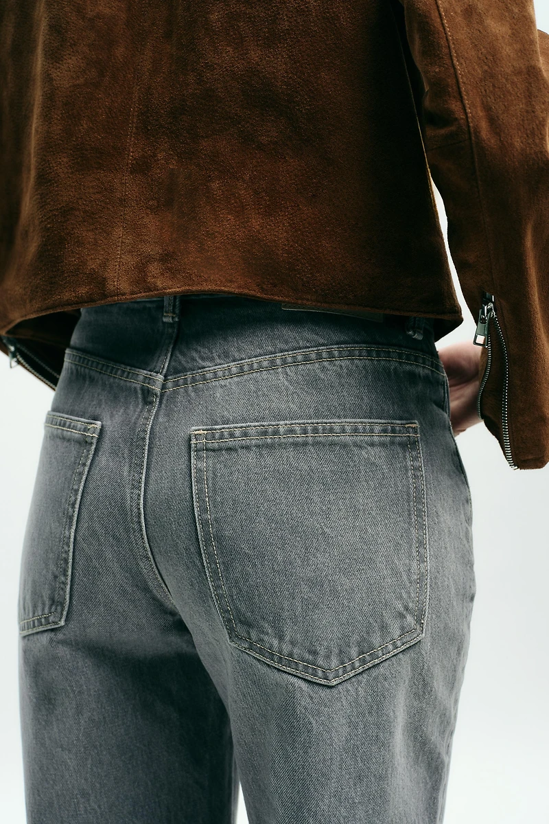 Z1975 HIGH-WAISTED REGULAR FIT JEANS WITH BELT