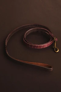 LEATHER DOG LEAD CHRISTMAS