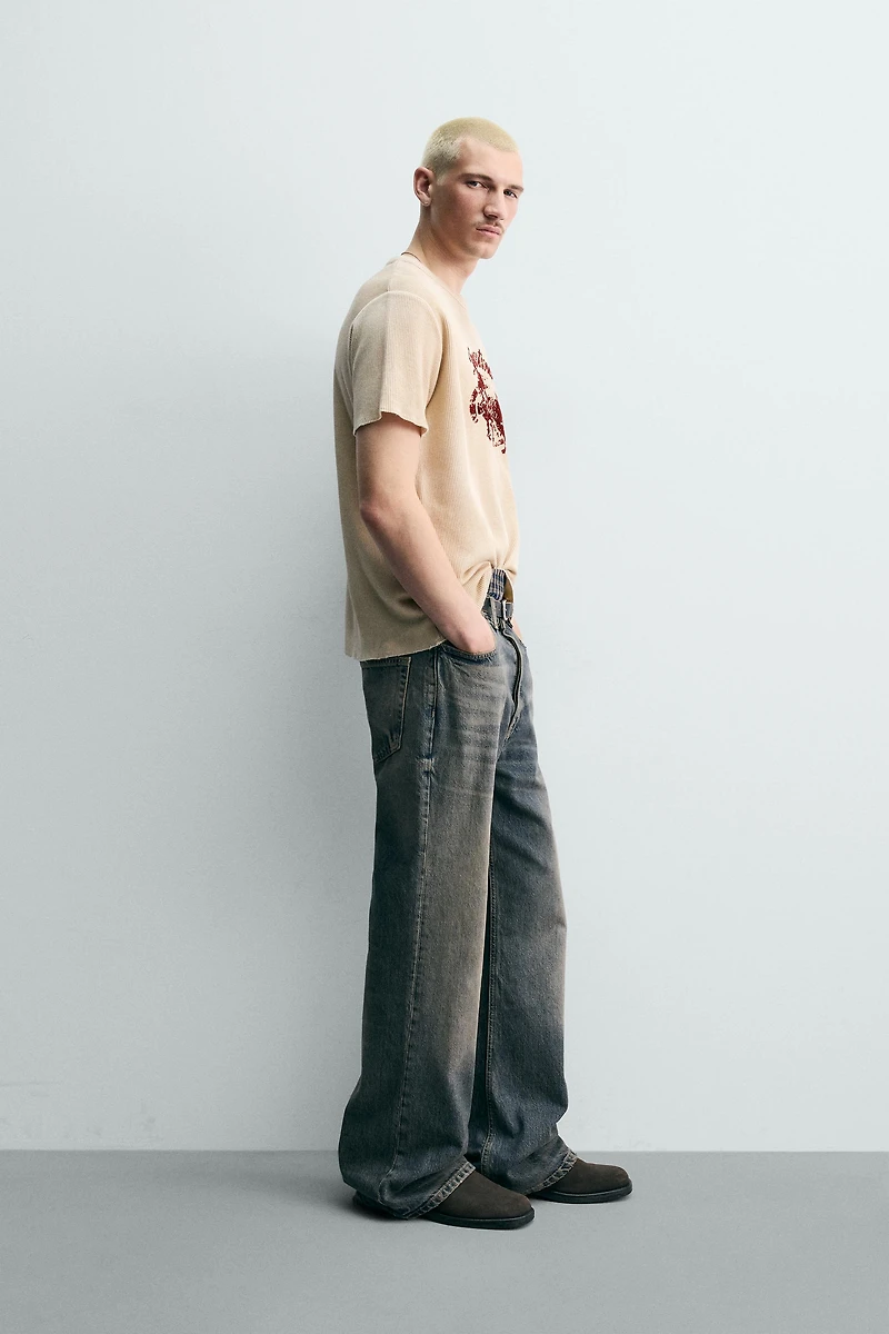 TEXTURED KNIT PRINT T-SHIRT