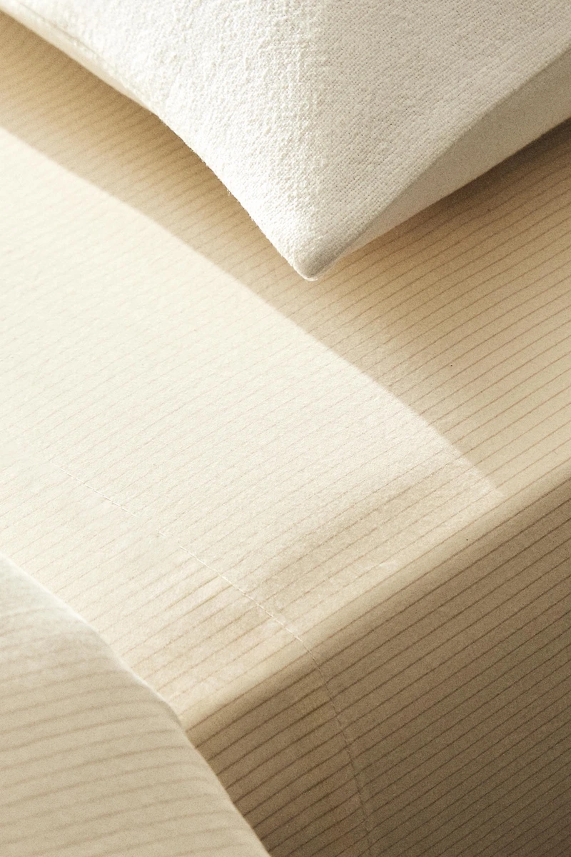 STRIPED PRINT FLAT SHEET