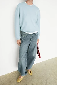 100% cashmere long sleeve sweater