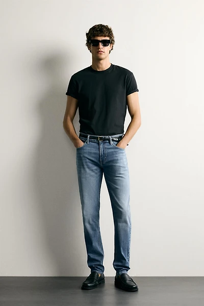 BASIC SLIM FIT JEANS