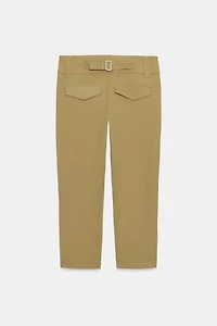 BUCKLED CAPRI PANTS