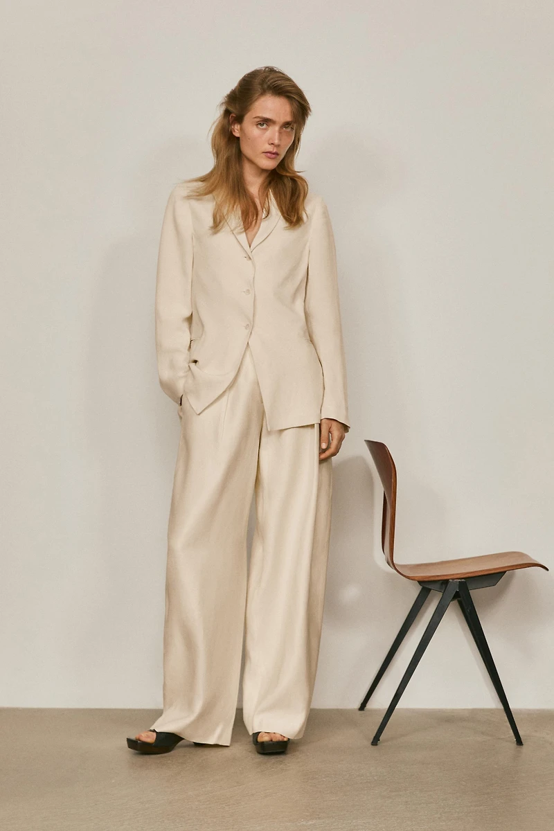 Flowing blazer with lapel detail - LIMITED EDITION
